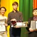 Pretendentai į nominaciją už pilietines iniciatyvas ir pilietinės kultūros puoselėjimą Raseinių krašte. Viduryje – Arnas Zmitra.